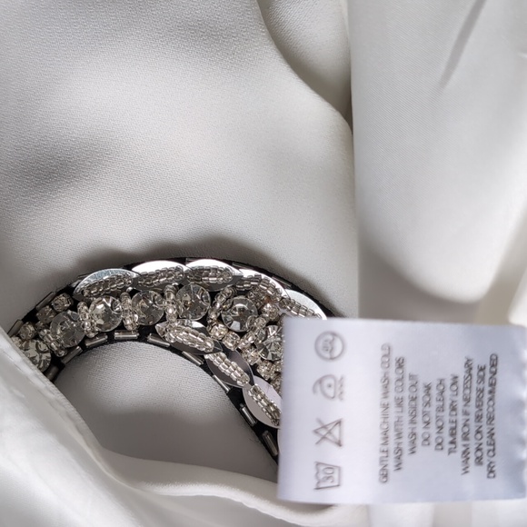 White Rhinestone embellished Bloomingdale's cocktail dress Small - Picture 13 of 17